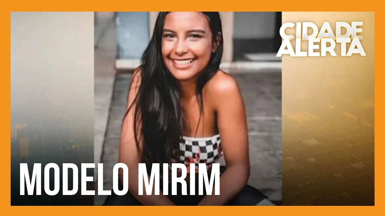 Modelo mirim é encontrada morta na porta de uma casa