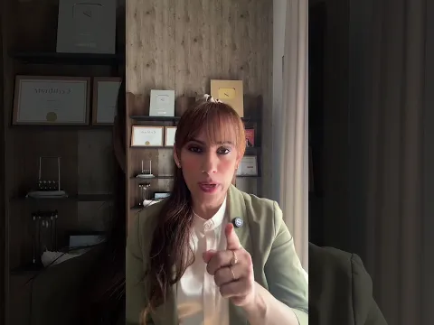 يمكن قلة كلامه ميزة… وإنتِ مش شايفاه