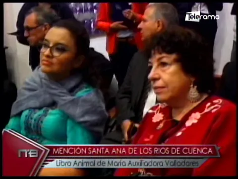Mención Santa Ana de los Ríos de Cuenca libro Animal de María Auxiliadora Valladares