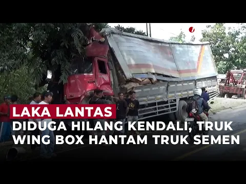 Truk Wing Box Tabrak Pohon-Truk Semen, Sopir Tewas Terjepit