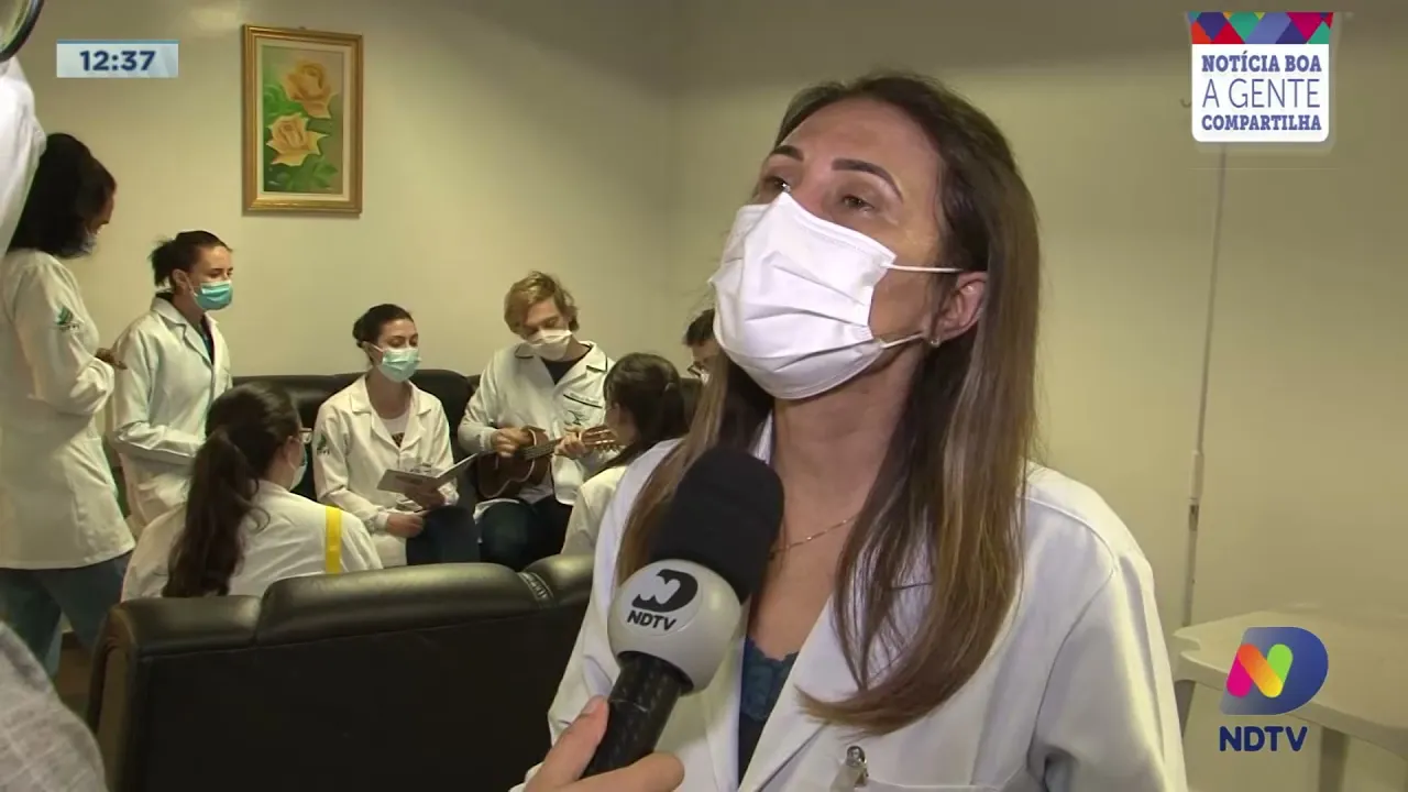 Sou Bem Chapecó: alunos de enfermagem da UFFS realizam projeto Musicagem em hospitais