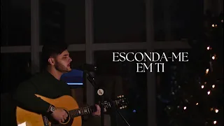Escute essa adoração e seja escondido em Deus