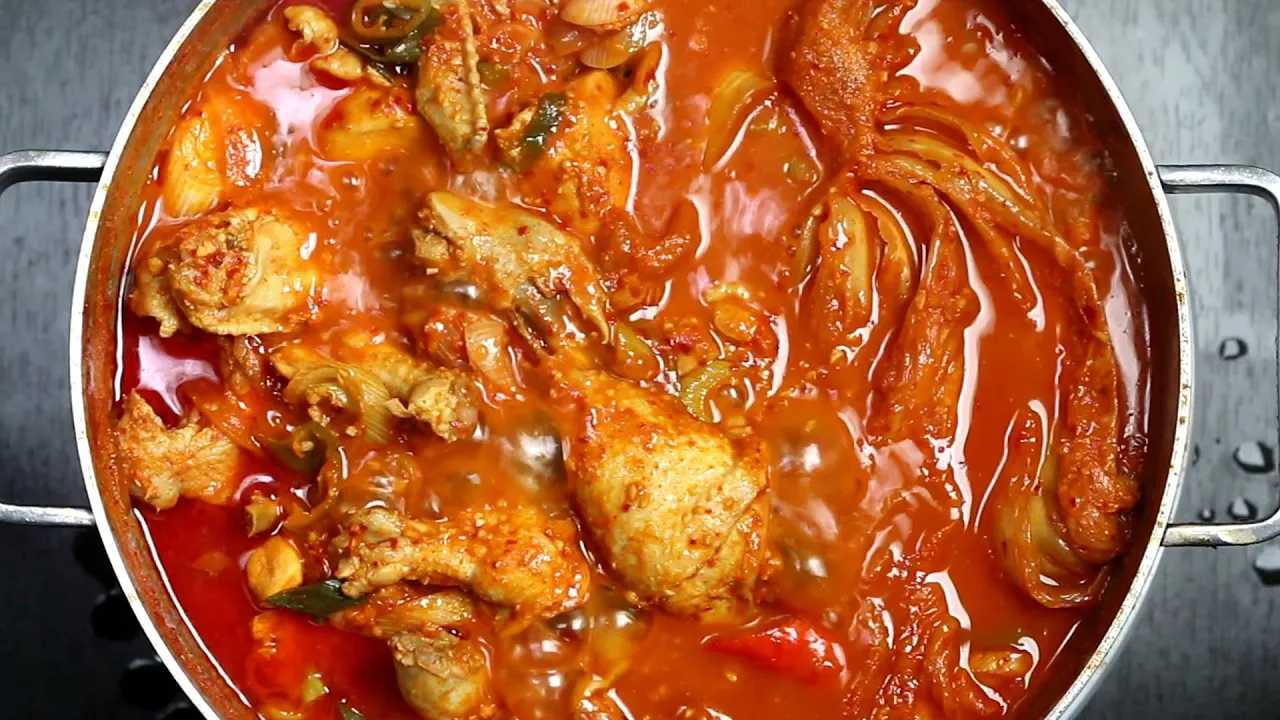 묵은지 닭볶음탕