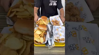 اعشق اجرب المطاعم المقرمشة اكل بروستد كرسبي دجاج Crunchy 