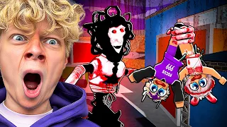 WE PLAYED ROBLOX MM2 OF THE LOCUST.. (so scary)