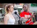 Download Lagu Proud Mom Watches Daughter’s First Time Singing on the Street Download Lagu Proud Mom Watches Daughter’s First Time Singing on the Street