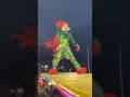 Download Lagu Olha o Fofão mandando o passinho em cima da Carreta em movimento! 🚂 #shorts