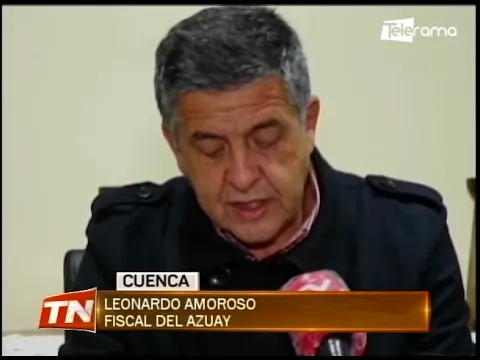 Autoridades investigan muerte de mujer encontrada amarrada en un árbol