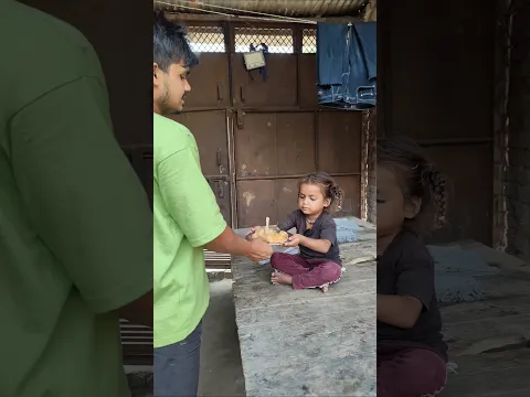 Thoda fhone dedo 😂#recepe #cooking #food #foodie #vlog #vlogger #dailyvlog  #lifestyle #shorts