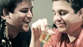 Sozinho?   Filme Espírita