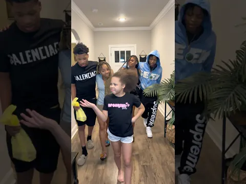 Did Jordan REALLY bring KD to DATE NIGHT  in front of Mari 😱 #foryou #fyp #kd #funny #nova # shorts