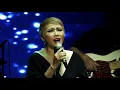 Download Lagu Một lần nào cho tôi gặp lại em - Ca sĩ Hương Giang