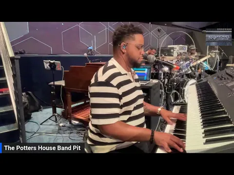 Download MP3 The Potters House Band Pit