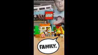 ВЕСЕЛЫЙ DUPLO 2+  против скучного 18+ VW T2. LEGO DUPLO 10946 Family Camping Van Adventure.
