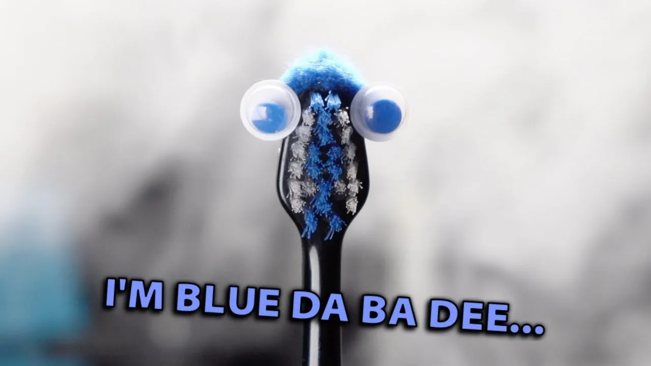 Blue (Da Ba Dee) on Electric Devices