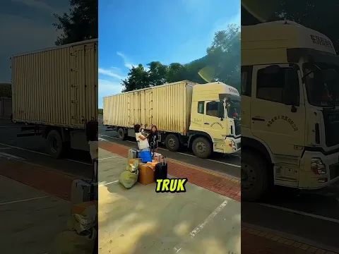 Niatnya pesen taksi, eh yang datang malah truk kontainer π