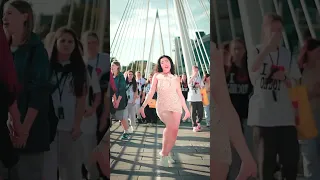 رقص زیبا از نازنین همدانی 