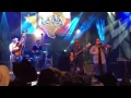Raise your bottle Aaron Watson