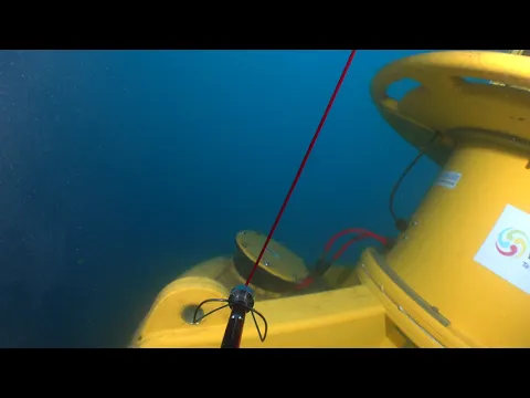 Boxfish ROV works under current