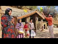 Download Lagu Air Datang, Sang Ibu Nomaden Bernapas Kembali | Seorang Pria Baik Hati Membawa Harapan 💧❤️