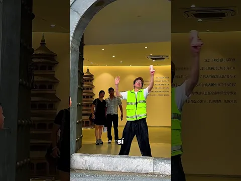 ¡Todo el mundo pensaba que era una ventana de verdad hasta que el truco falló! 😳🪟