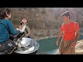 Download Lagu 🔥 Master of Fishing in the Wild! Crazy River, Crazier Fisherman