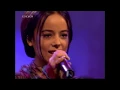 Download Lagu Alizée - Moi... Lolita Live (Top of the Pops - 2001-10-20 - England - RTL)