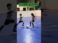 Download Lagu Menina fazendo drible humilhante em seu amigo no futsal #shorts