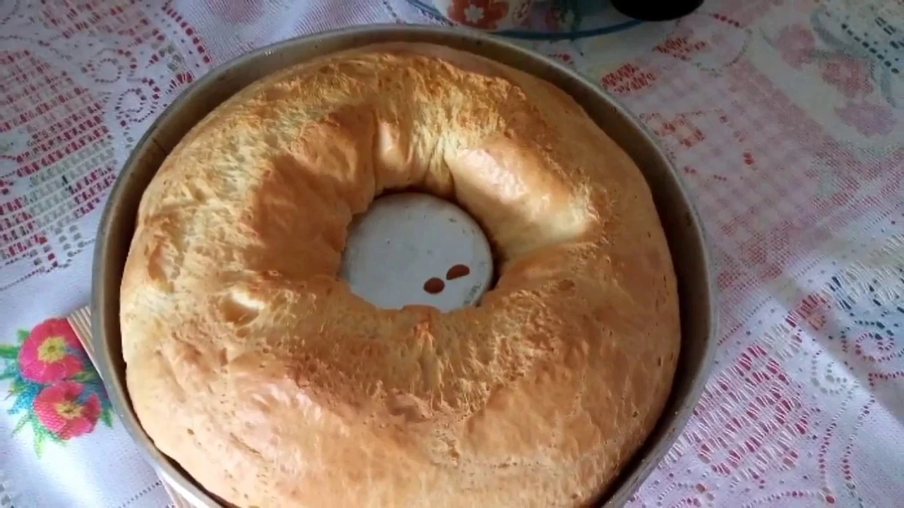 BOLO PÃO DE QUEIJO PÃO DE QUEIJO FACIL PÃO DE QUEIJO NA FORMA #RECEITAFACILDAJU
