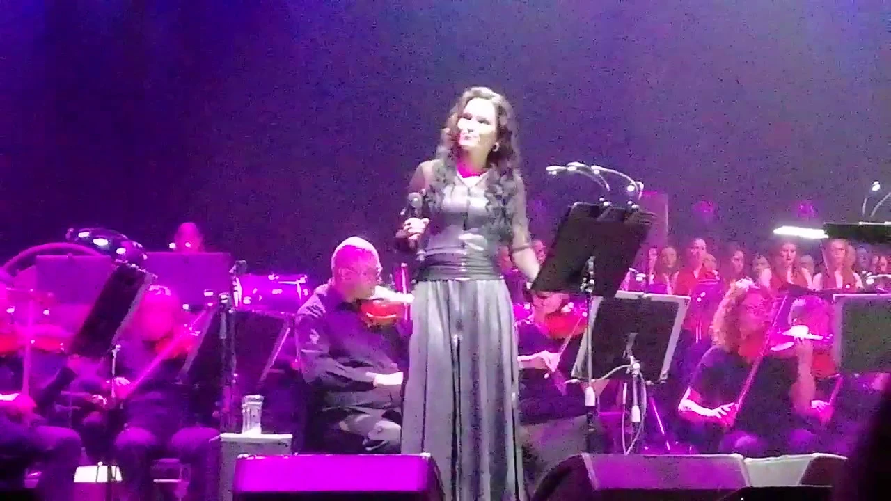 TARJA - God Rest Ye Merry Gentlemen (Ostrava 14.12.2018) TARJA - God Rest Ye Merry Gentlemen (Ostrava 14.12.2018)