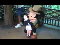 Lagu Emily Gets to Meet Goofy, Minnie, Donald and Mickey