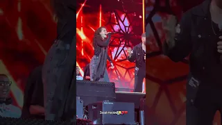 غنيت مع تيمووو                                                                    دندنها