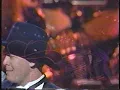 Tracy Lawrence Sings That's How A Cowgirl Says Goodbye