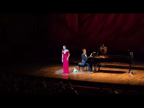 NADINE SIERRA - Summertime -martinwullich.com