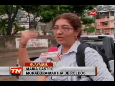 Conductores y peatones afectados por lluvia