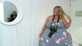 SSBBW BigHotBombshells Is Doing Squashing Photos