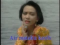 Dinding Pemisah (MERRY ANDANI) Lirik Jeffrey Bulle