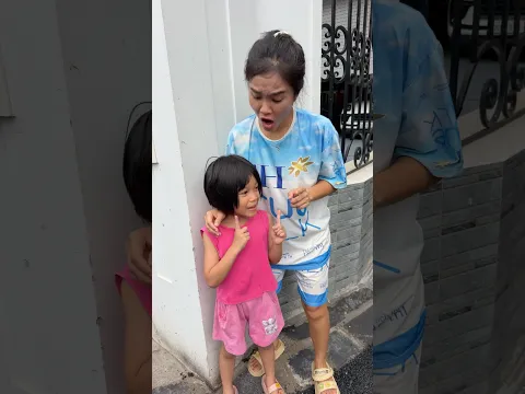 Em Bé Thực Sự Của Ai