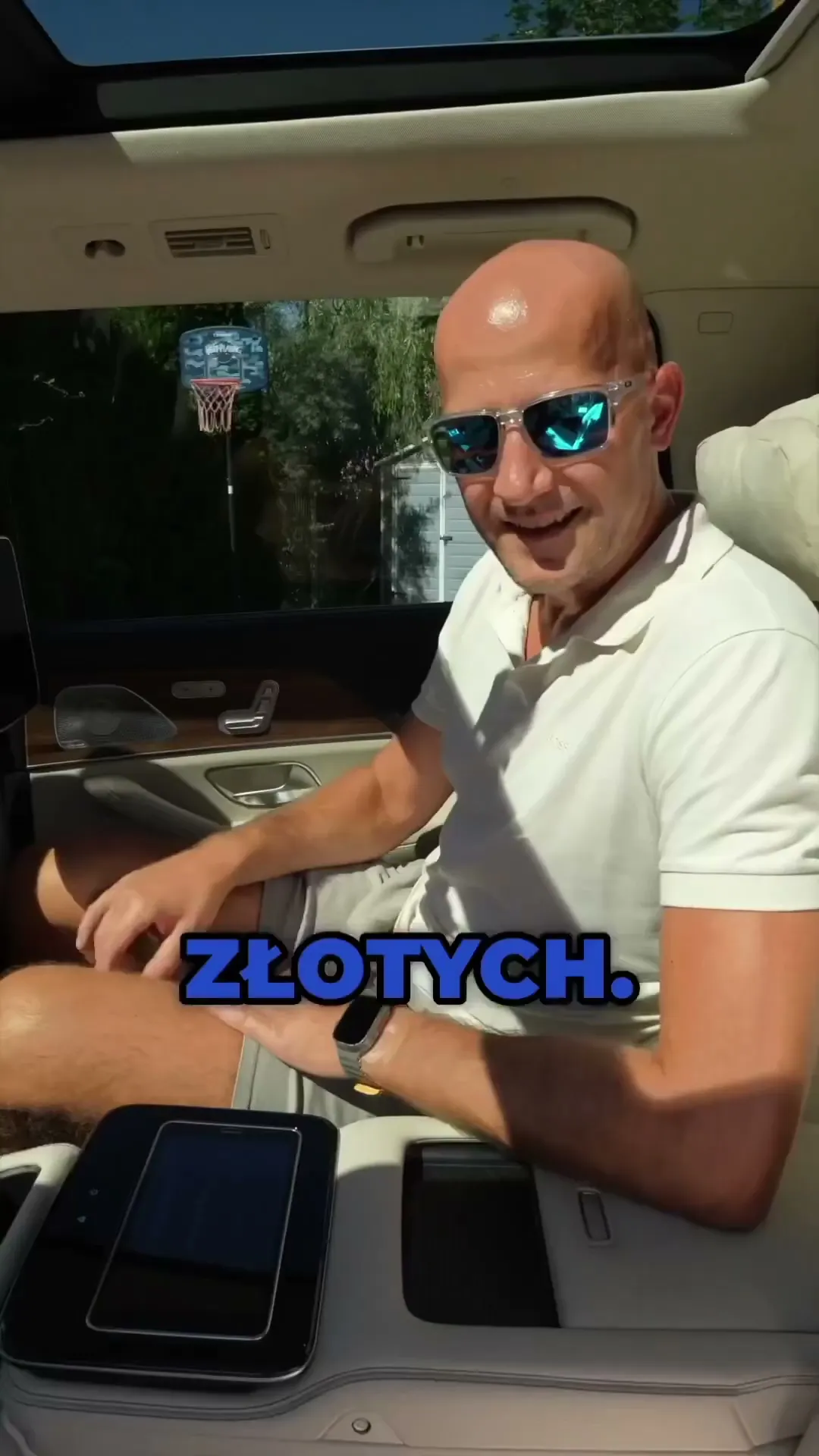 A podobno samochody tyle tracą na wartości 😉 #mercedes #używanymercedes #caroseria #shorts