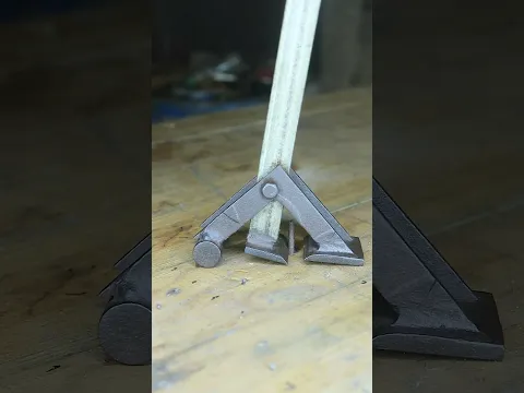 Genius Tool Hack to Remove Rusted or Headless Nails! 🛠️