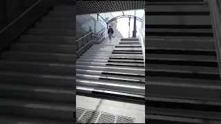 В Омске на Ленина появились музыкальные ступеньки