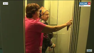 В многоэтажках Омска идет замена лифтов