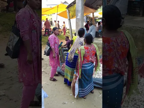 ভারত বাংলাদেশ সীমান্ত হাটে গারো মেয়ে কি বলছে
