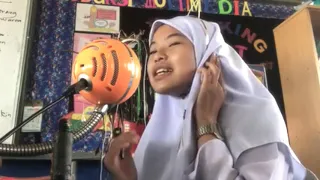 Download Syafa Wany - Di Sana Menanti Di Sini Menunggu (Cover Ukays) MP3