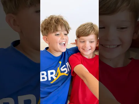 التقط صورة سيلفي مع فلاد ونيكي وكريس!