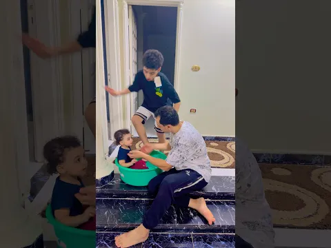 أنا هنزل الماية بهدومي 💁😂