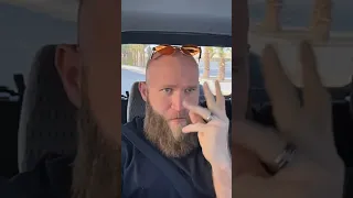 أجنبي يغني مفيش حاجه تيجي كده لنانسي عجرم على طريقه Nancyajram نانسي عجرم Tiktok Shorts Reels 