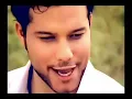 Los Pelaos - Anhelo En La Lluvia (Official Music Video)