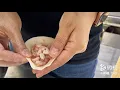 Download Lagu How to fold a soup dumpling.