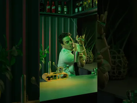#barman #drink #bar #comedia #humor